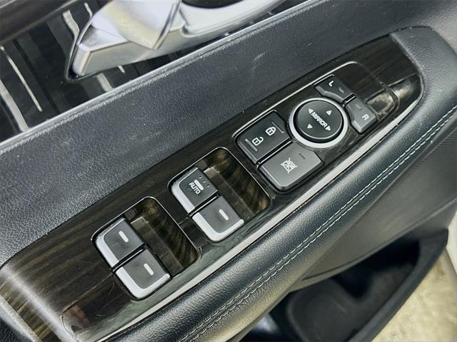 used 2019 Kia Sorento car, priced at $15,803