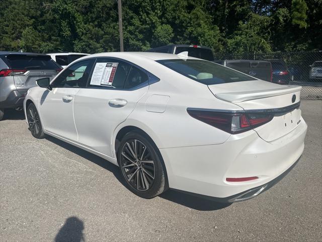 used 2022 Lexus ES 350 car, priced at $37,637