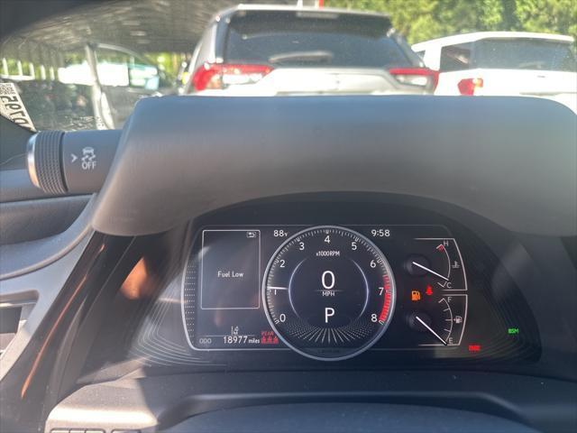 used 2022 Lexus ES 350 car, priced at $37,637