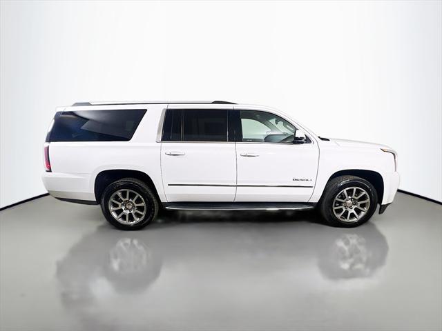used 2019 GMC Yukon XL car, priced at $30,390