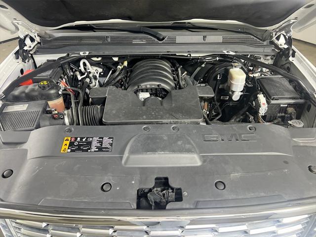 used 2019 GMC Yukon XL car, priced at $30,390