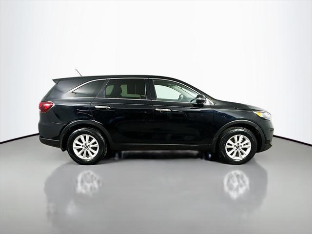 used 2019 Kia Sorento car, priced at $17,500