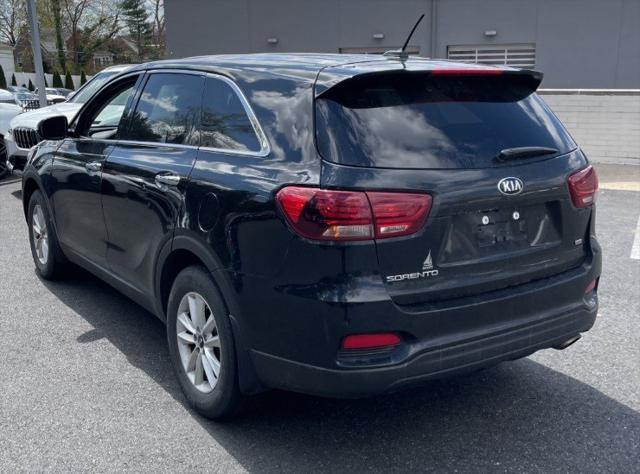 used 2019 Kia Sorento car, priced at $17,651