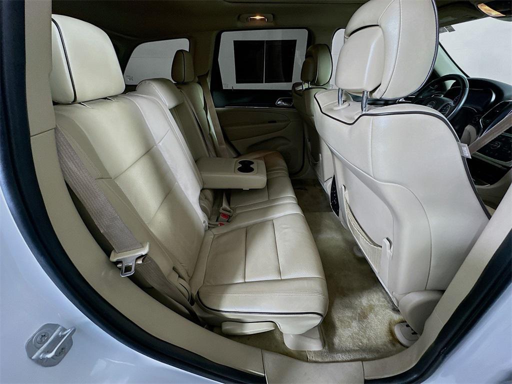 used 2015 Jeep Grand Cherokee car, priced at $14,781