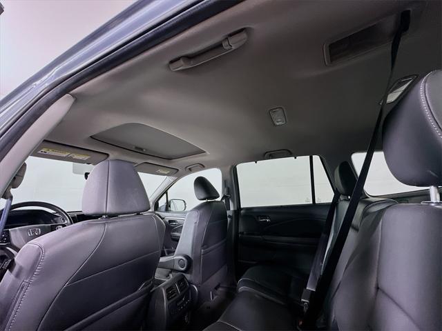 used 2022 Honda Pilot car, priced at $33,700