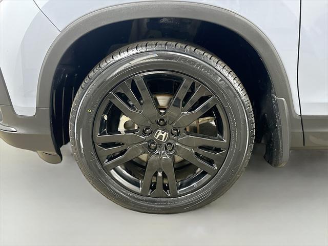 used 2022 Honda Pilot car, priced at $33,700
