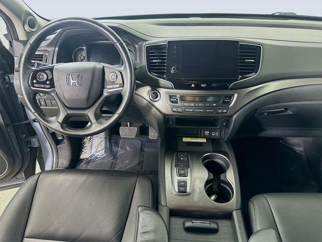 used 2022 Honda Pilot car, priced at $33,700