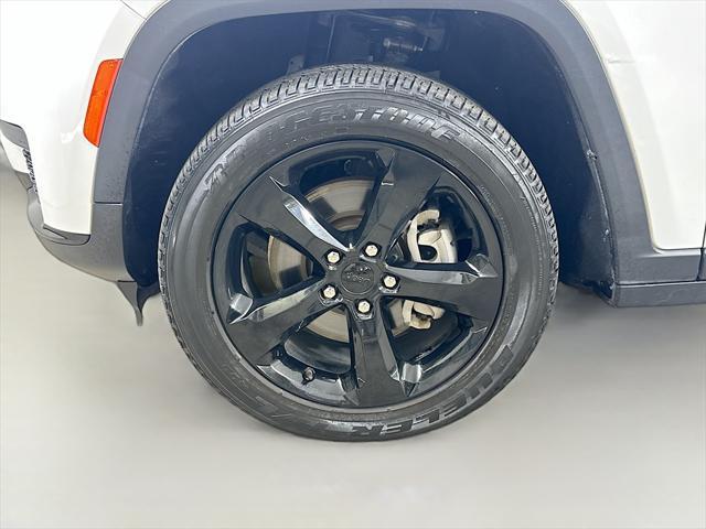 used 2021 Jeep Grand Cherokee L car, priced at $25,755