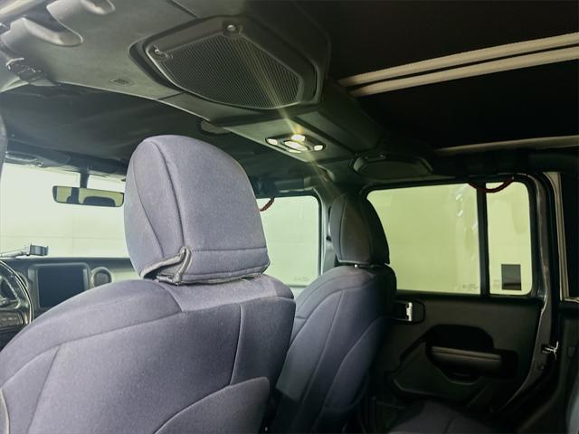 used 2021 Jeep Gladiator car, priced at $31,900