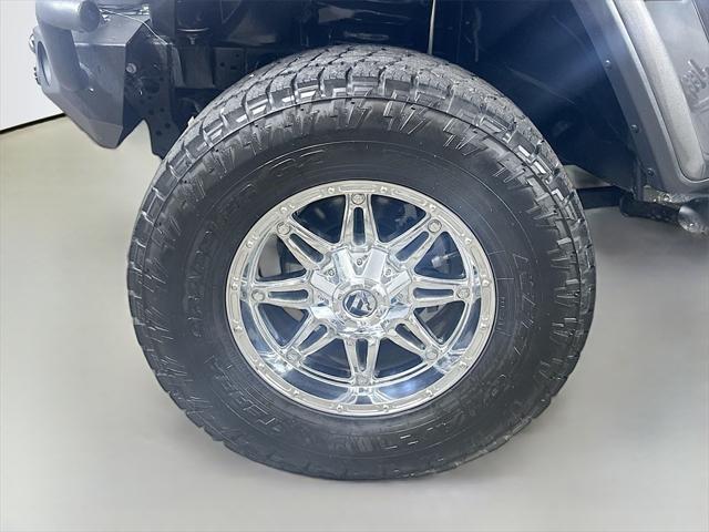 used 2021 Jeep Gladiator car, priced at $31,900