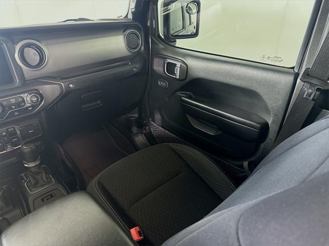 used 2021 Jeep Gladiator car, priced at $31,900