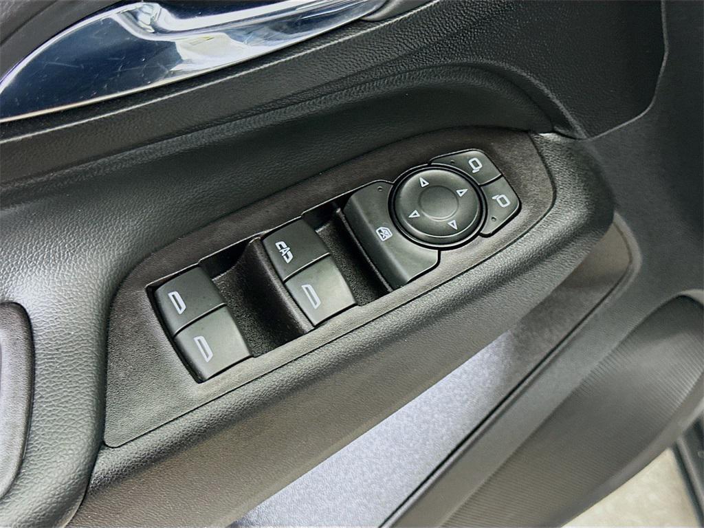 used 2020 Chevrolet Equinox car, priced at $13,500