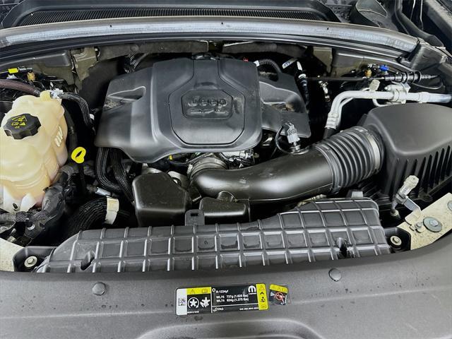 used 2022 Jeep Grand Cherokee car, priced at $41,607