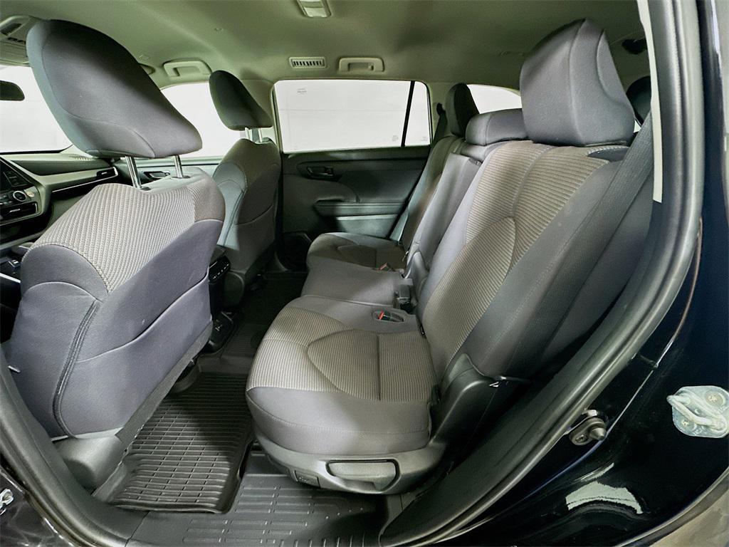 used 2023 Toyota Highlander car, priced at $29,377