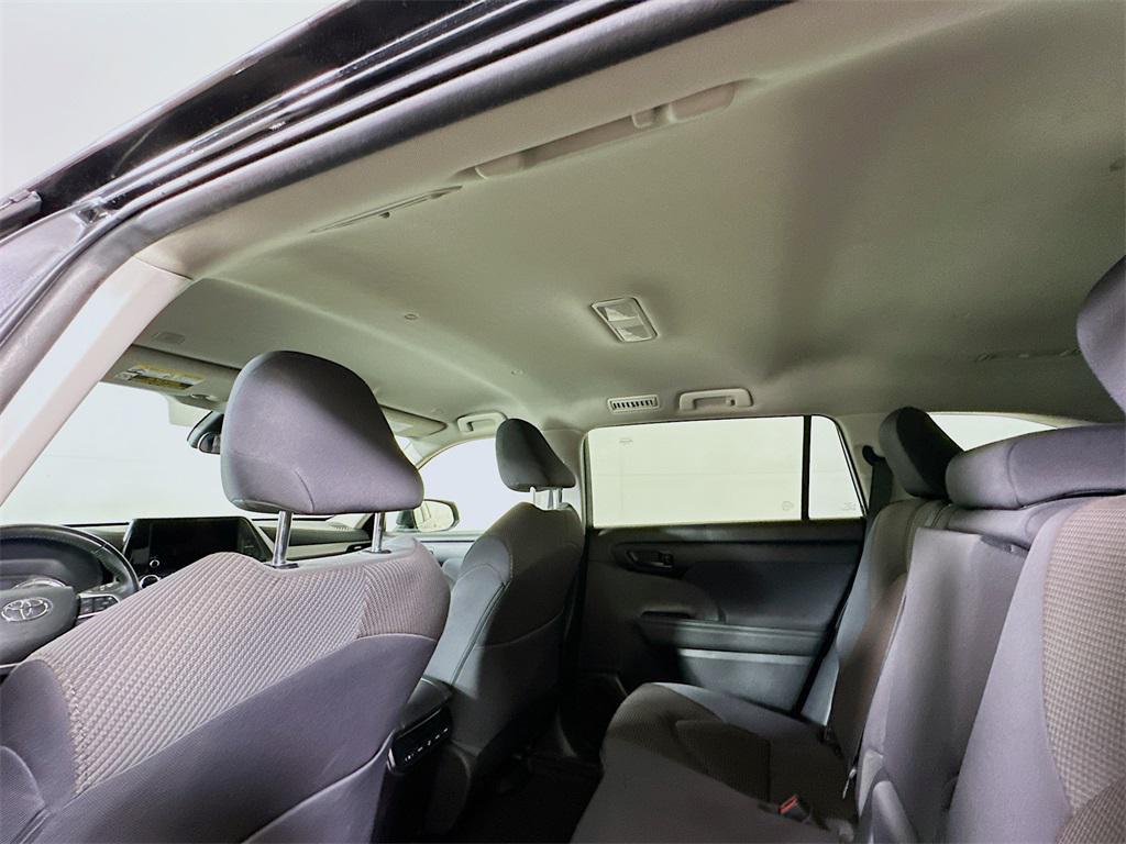 used 2023 Toyota Highlander car, priced at $29,377