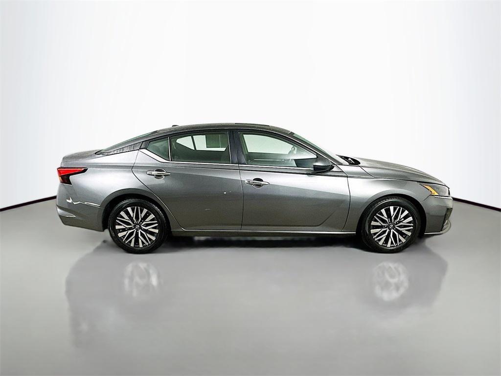used 2023 Nissan Altima car, priced at $18,499
