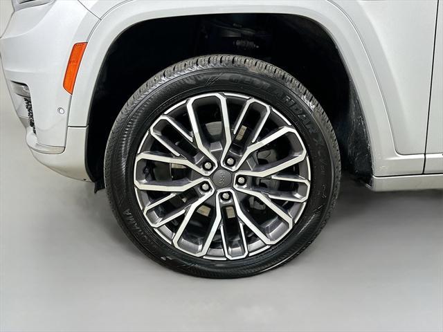 used 2021 Jeep Grand Cherokee L car, priced at $37,500