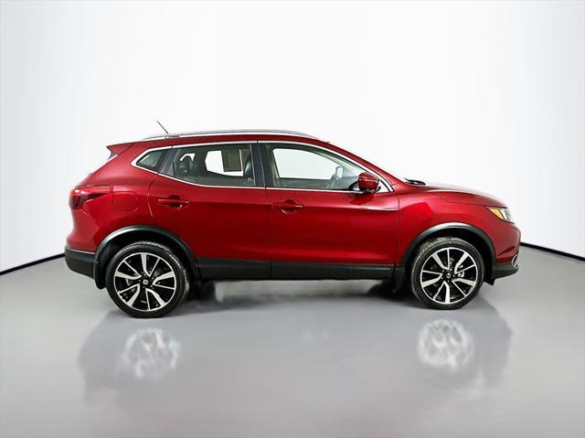 used 2019 Nissan Rogue Sport car, priced at $18,400