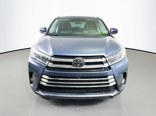 used 2018 Toyota Highlander car, priced at $26,999