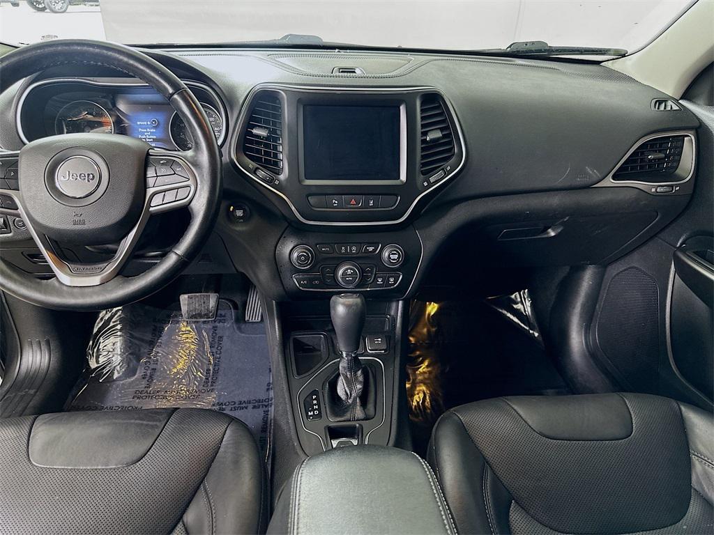 used 2021 Jeep Cherokee car, priced at $14,135