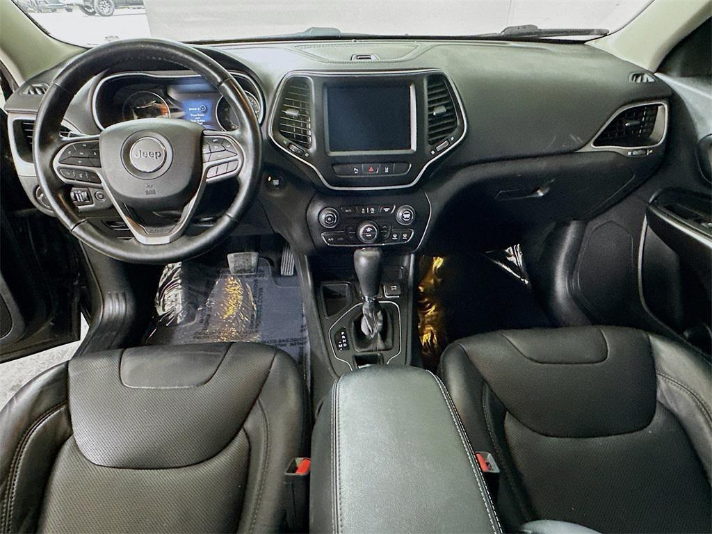 used 2021 Jeep Cherokee car, priced at $15,299