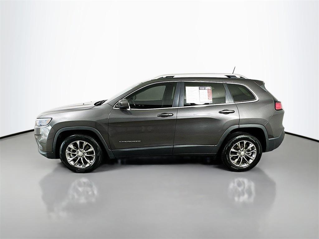 used 2021 Jeep Cherokee car, priced at $15,299