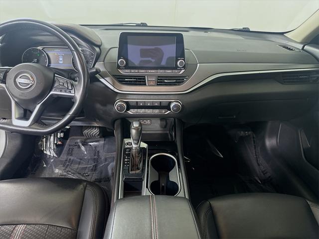 used 2023 Nissan Altima car, priced at $20,999
