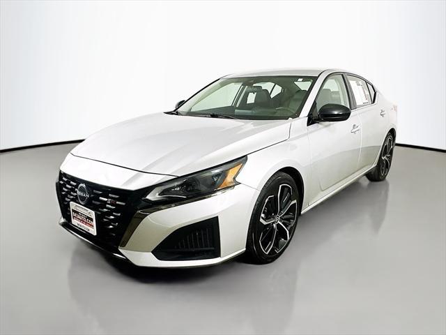 used 2023 Nissan Altima car, priced at $20,999