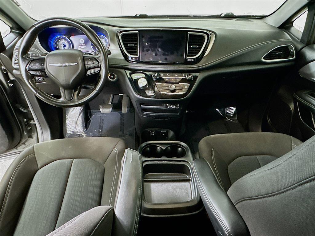 used 2021 Chrysler Pacifica car, priced at $17,209