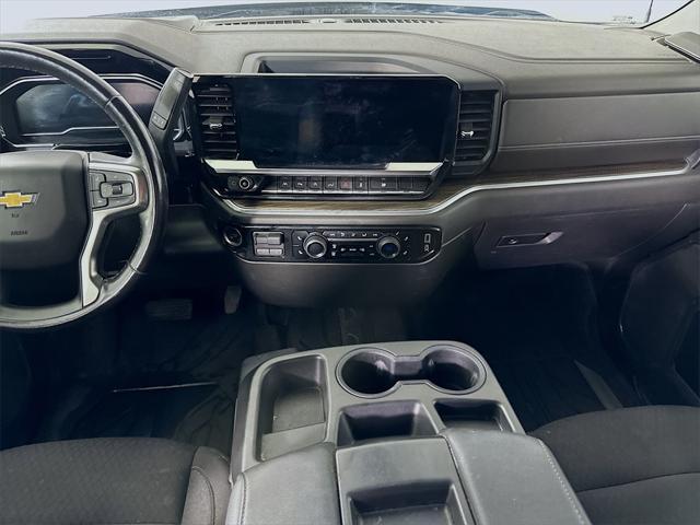 used 2022 Chevrolet Silverado 1500 car, priced at $35,259