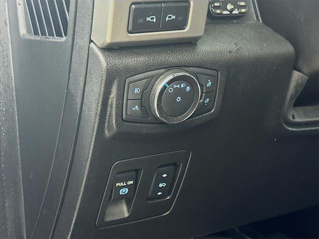 used 2018 Ford F-150 car, priced at $27,900