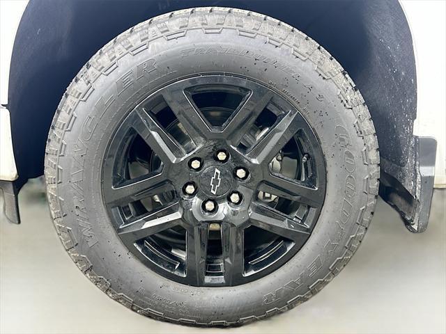 used 2025 Chevrolet Silverado 1500 car, priced at $42,787