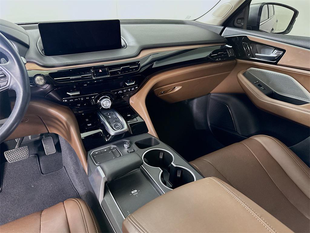 used 2022 Acura MDX car, priced at $32,918