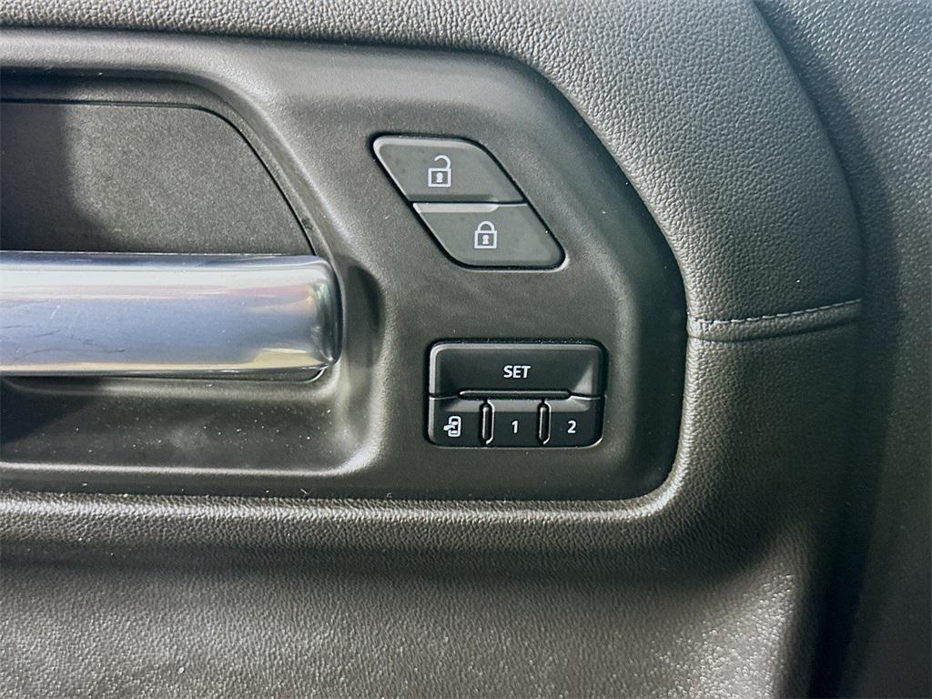 used 2020 Chevrolet Silverado 1500 car, priced at $31,999