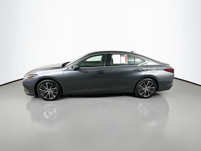 used 2022 Lexus ES 350 car, priced at $32,900