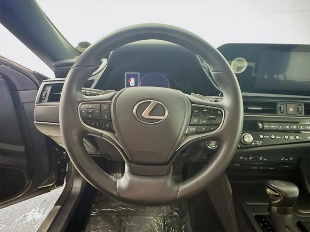 used 2022 Lexus ES 350 car, priced at $32,900