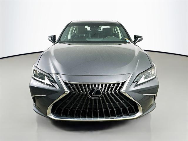 used 2022 Lexus ES 350 car, priced at $32,900