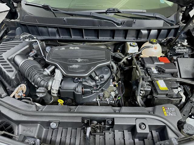 used 2019 Cadillac XT5 car, priced at $25,629
