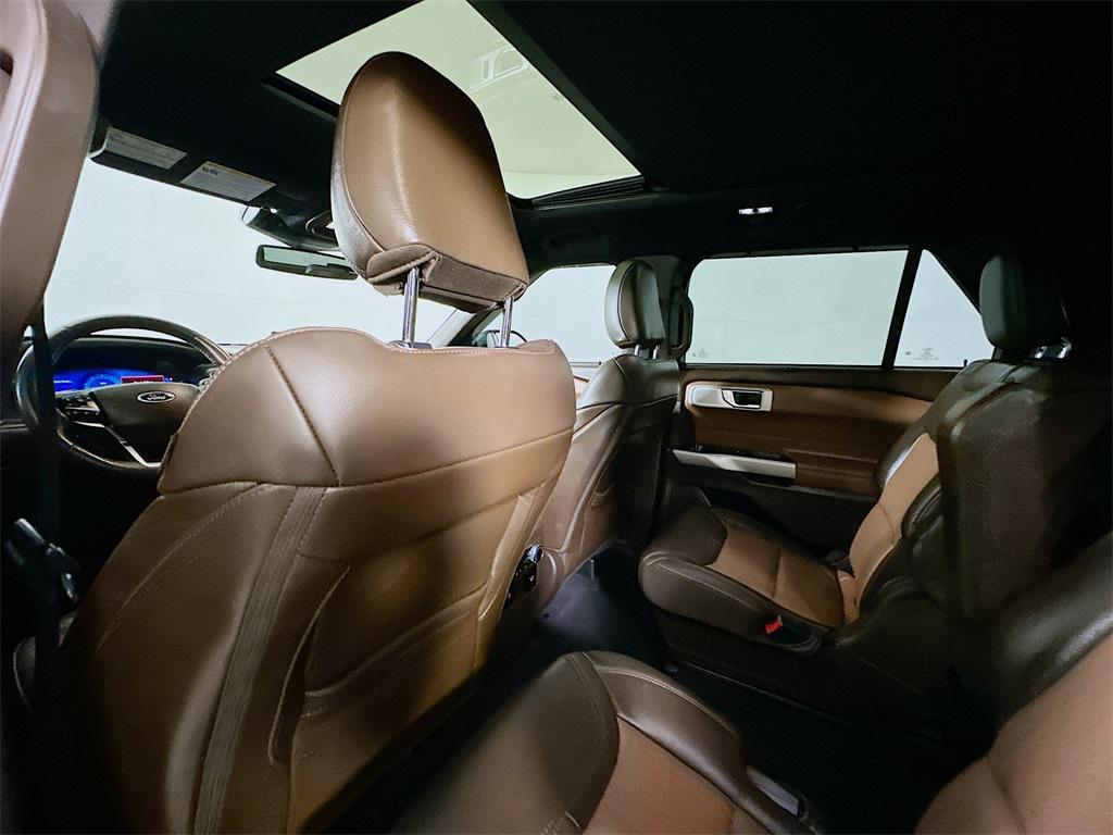 used 2022 Ford Explorer car, priced at $33,400