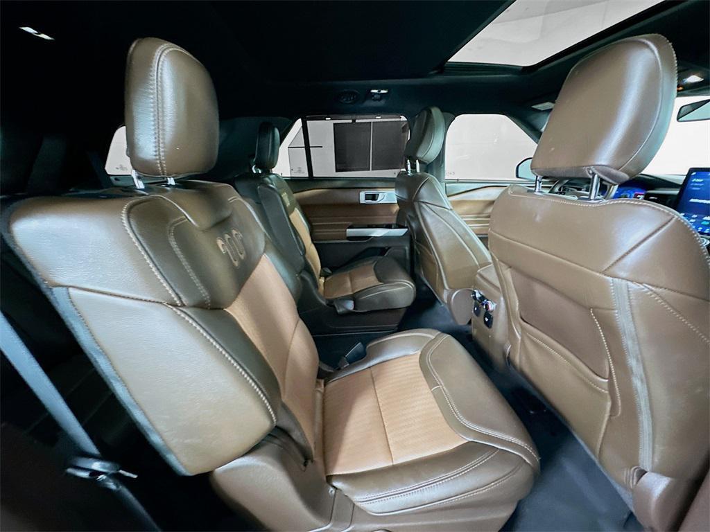 used 2022 Ford Explorer car, priced at $33,400