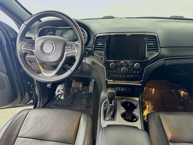 used 2022 Jeep Grand Cherokee car, priced at $29,158