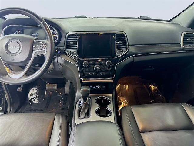 used 2022 Jeep Grand Cherokee car, priced at $29,158