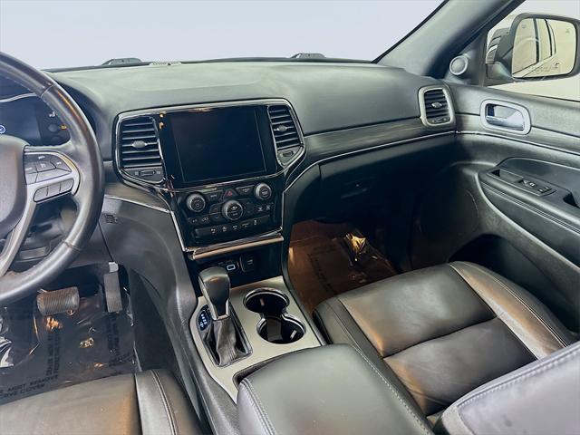 used 2022 Jeep Grand Cherokee car, priced at $29,158