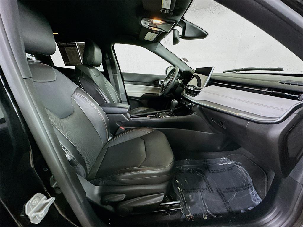 used 2023 Jeep Compass car, priced at $21,200