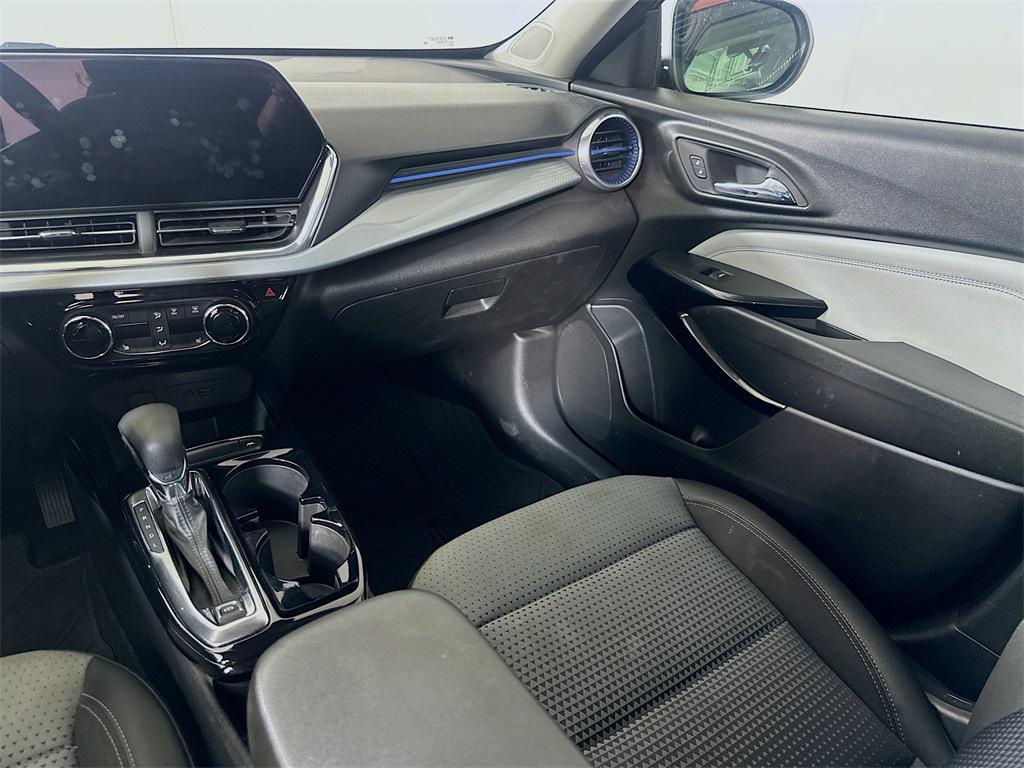 used 2024 Chevrolet Trax car, priced at $19,733
