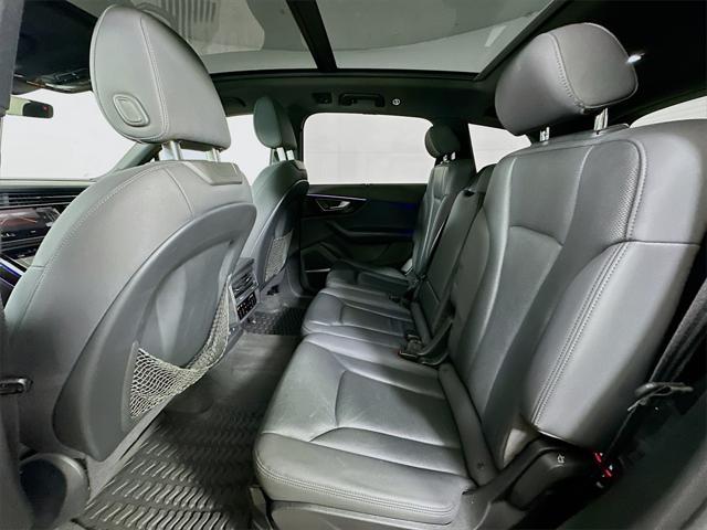 used 2021 Audi Q7 car, priced at $30,580
