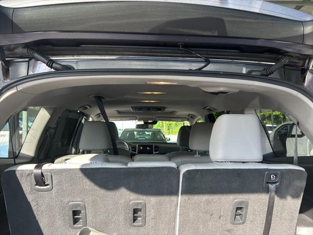 used 2017 Honda Pilot car, priced at $21,999