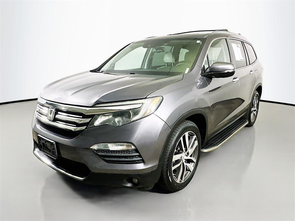 used 2017 Honda Pilot car, priced at $19,999