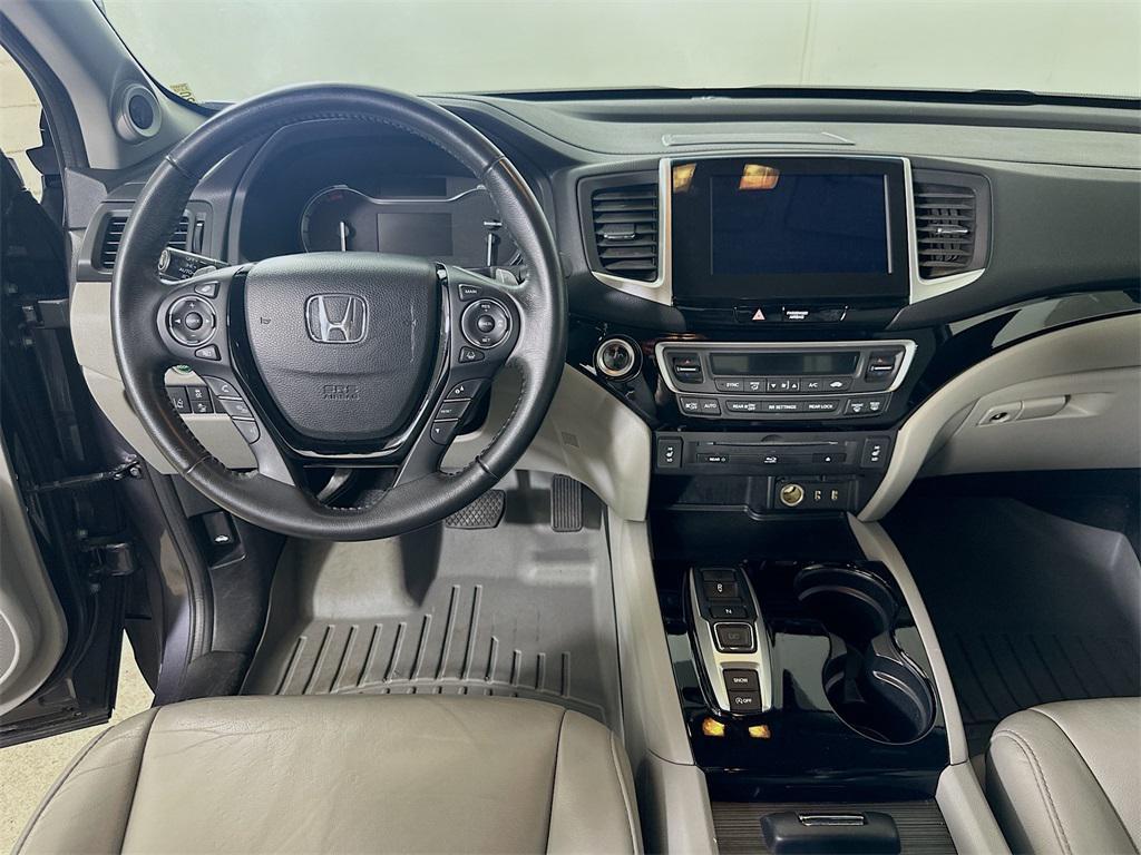 used 2017 Honda Pilot car, priced at $19,999