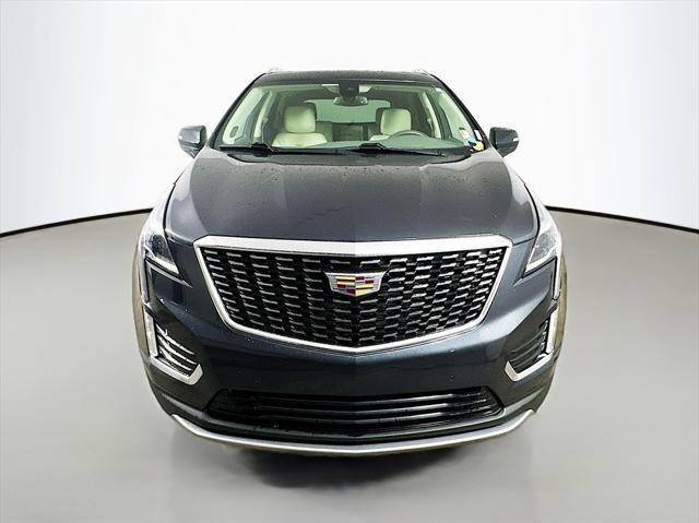 used 2021 Cadillac XT5 car, priced at $23,999